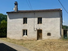 Maison de campagne indépendante avec terrain - Fort potentiel