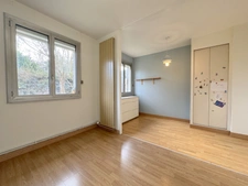 Maison 7 pièces de 146 m² à  LUDRES 