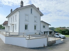 Proche lac de Pierre-Percée et Lunéville, maison entièrement rénovée de plus de 190 m² avec gros potentiel !