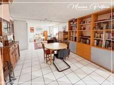 JÉGUN – 153 m² – 4 chambres – jardin – garage – de beaux volumes sur deux niveaux