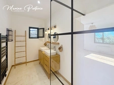 Maison récente – 151 m² – 4 chambres – Terrain 2 000 m² – Vue Pyrénées