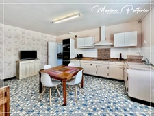 Dpt Gers (32), à vendre proche de VIC FEZENSAC maison P5 de 200 m² - Terrain de 3 920,00 m² 