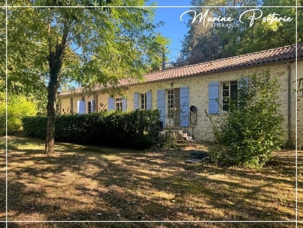 Maison en pierre de plain-pied, au bord de la Baïse