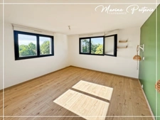 Maison récente – 151 m² – 4 chambres – Terrain 2 000 m² – Vue Pyrénées