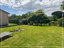 Maison récente de plain-pied avec jardin à proximité de Vic-Fezensac