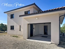 Maison récente – 151 m² – 4 chambres – Terrain 2 000 m² – Vue Pyrénées