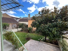 House for sale in Chalon-sur-Saône (71) with 5 rooms and garden