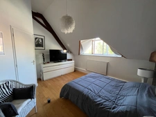 Maison à vendre 10 pièces au coeur de CUISERY (71), avec piscine