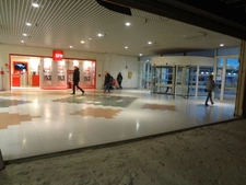 Dpt Saône et Loire (71), à vendre CHALON SUR SAONE Local commercial emplacement N°1