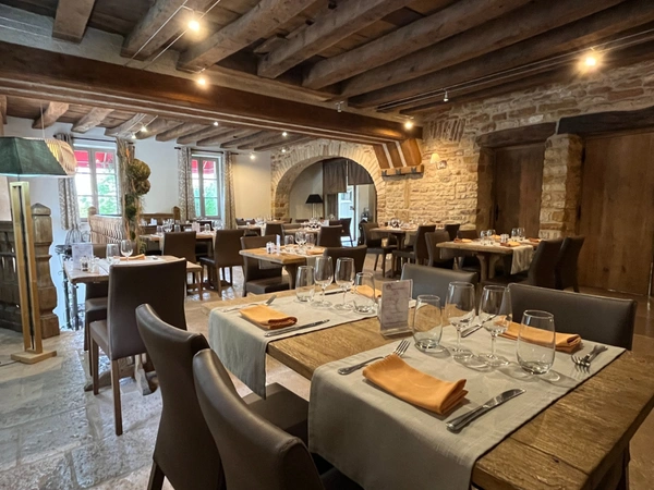 Fonds de commerce d'Hôtel-Restaurant à vendre CORMATIN (71)