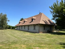 Maison à vendre 7 pièces ORMES (71)