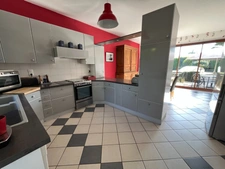 Maison à vendre 10 pièces au coeur de CUISERY (71), avec piscine