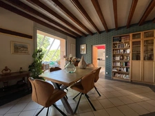 Maison à vendre 10 pièces au coeur de CUISERY (71), avec piscine
