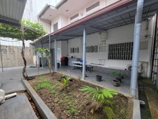 CAYENNE – IMMEUBLE DE CARACTÈRE - 310 000 euros