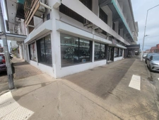 LOCAL COMMERCIAL À LOUER – CENTRE-VILLE DE CAYENNE