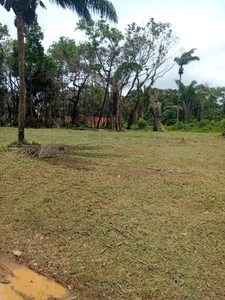 Terrain constructible de 3000 m² à vendre à Sainte Agathe - MACOURIA (973)