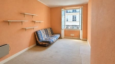 PARIS 6th – RUE DU CHERCHE-MIDI – LE BON MARCHÉ – 22.35 M² STUDIO TO RENOVATE – LUXURY BUILDING WITH CONCIERGE