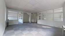 Dpt Meurthe et Moselle (54), BUREAU de 64,14 m2 à louer à MAXÉVILLE, stationnement gratuit. 