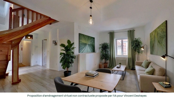Toul (Cathédrale) : Duplex de 5 pièces principales ; 102 m2 Carrez, cave et grenier - Visite virtuelle sur demande 