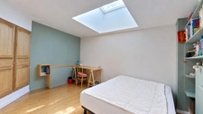 Moyen : Maison à vendre 5 pièces, terrasse & sous-sol - Visite virtuelle sur demande 