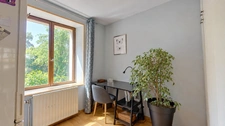Moyen : Maison à vendre 5 pièces, terrasse & sous-sol - Visite virtuelle sur demande 