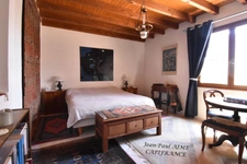 SAINT-JULIEN-DE-PEYROLAS (30760) Occupied life annuity – Traditional house with commanding views of the countryside