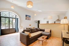 À VENDRE – Domaine de Prestige Proche Pont-Saint-Esprit (30) Authenticité, Élégance & Rentabilité sur 1,7 Hectare