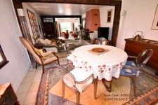 SAINT-JULIEN-DE-PEYROLAS (30760) Occupied life annuity – Traditional house with commanding views of the countryside