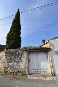 Grande Maison de Village d’environ 260 m2 habitables à Saint-Marcel-d'Ardèche