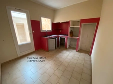 Maison de ville avec local commercial – 116 m² habitables – Pont-Saint-Esprit centre
