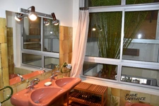 Dpt Gard (30), à vendre BAGNOLS SUR CEZE maison d'architecte de 200 m² avec piscine couverte et aménagements indépendants pour profession libérale.- Terrain de 1 268,00 m² 