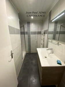 Maison de ville avec local commercial – 116 m² habitables – Pont-Saint-Esprit centre