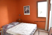 Dpt Gard (30), à vendre BAGNOLS SUR CEZE maison d'architecte de 200 m² avec piscine couverte et aménagements indépendants pour profession libérale.- Terrain de 1 268,00 m² 