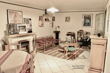 À VENDRE - Maison de ville T4 avec cour intérieure et dépendances – Bourg-Saint-Andéol (07700)