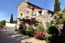GARD - PROPRIÉTÉ DE CARACTÈRE – DEUX MAISONS EN PIERRE – VILLAGE CLASSÉ – RIVIERES (30)