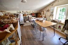 GARD - PROPRIÉTÉ DE CARACTÈRE – DEUX MAISONS EN PIERRE – VILLAGE CLASSÉ – RIVIERES (30)