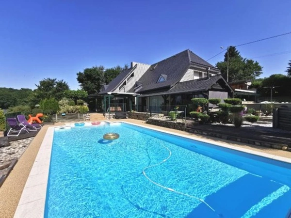 Maison viager à vendre occupé 8 pièces LAYRISSE (65)