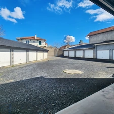 Local/bureau à vendre TARBES (65)