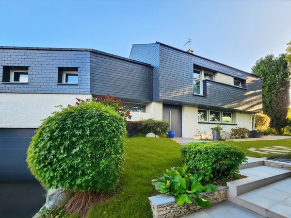 Maison à vendre 8 pièces ODOS (65)