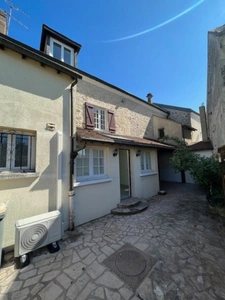 Maison à vendre 9 pièces GRISY LES PLATRES (95)