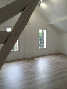 Appartement à vendre 1 pièces PONTOISE (95) centre historique.