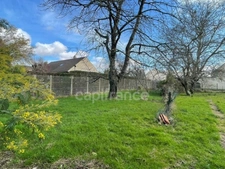 Terrain constructible de 450m2 à vendre  OSNY (95)