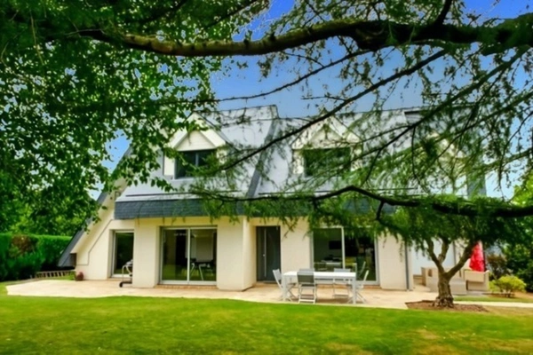 MESNIL ESNARD MAISON CONTEMPORAINE 242 M2 