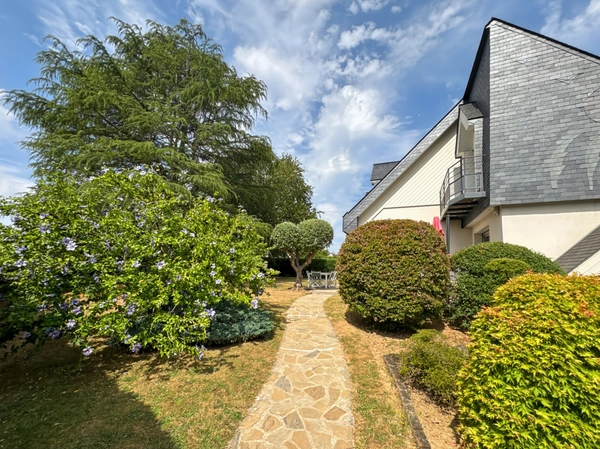 MESNIL ESNARD MAISON CONTEMPORAINE 242 M2 