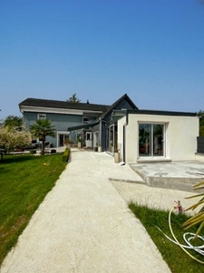 SUPERBE MAISON 160 m2 4/5 CHAMBRES
