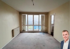 Département du Finistère (29), à vendre à QUIMPER, studio de 27,29 m² habitables  - Balcon - Cave.