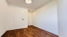Quimper Ouest - Appartement T4 de 78 m² habitable - 1 loggia - avec vue panoramique sur la rivière de l’Odet - Une terrasse - Cave.