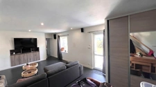PLONÉIS (29) – Maison à vendre Type 6 de 115 m² habitable et 189 m² utile – Terrain de 1 320 m² – Double garage – Piscine