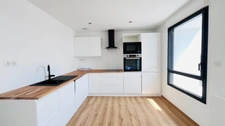 Dpt Finistère (29), à vendre CROZON centre appartement T3 de 57 m² Habitable - Balcon - Cave