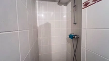 Dpt Finistère (29), à vendre QUIMPER quartier centre - Appartement T4 situé au rez-de-chaussée de 70 m² Habitable - Garage.